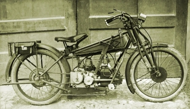 Moto Guzzi klasik motosiklet ve İtalyan motosiklet kültürü